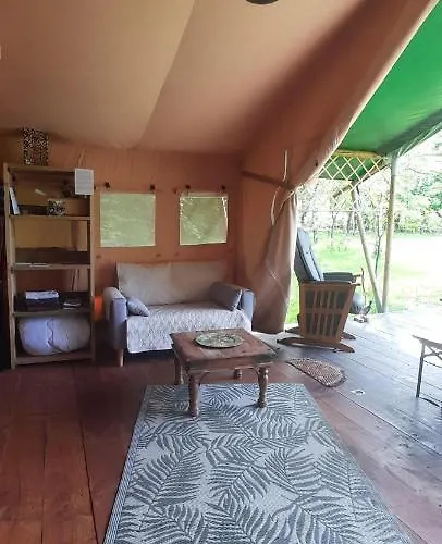 Luxury tent La Du Refuge